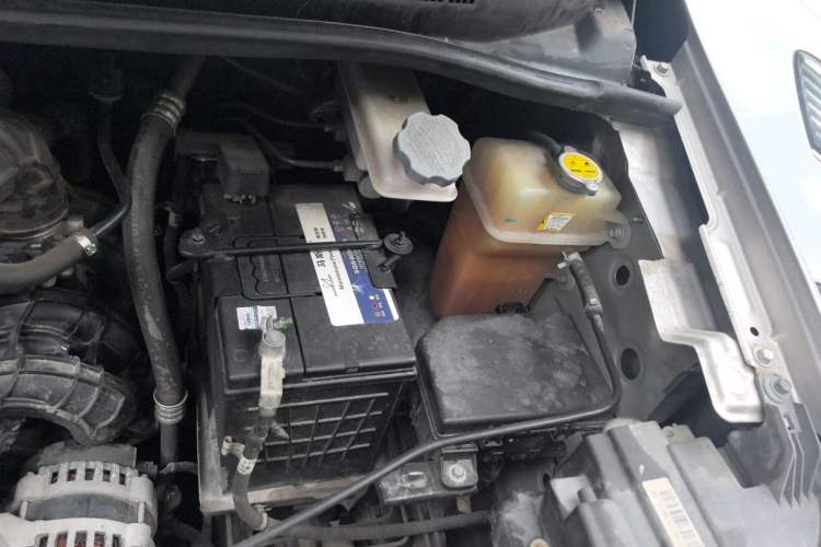 Used JAC Refine M4 2019 Business & Travel Series 2.0L Manual Comfort Model China VI Engine Bay Left