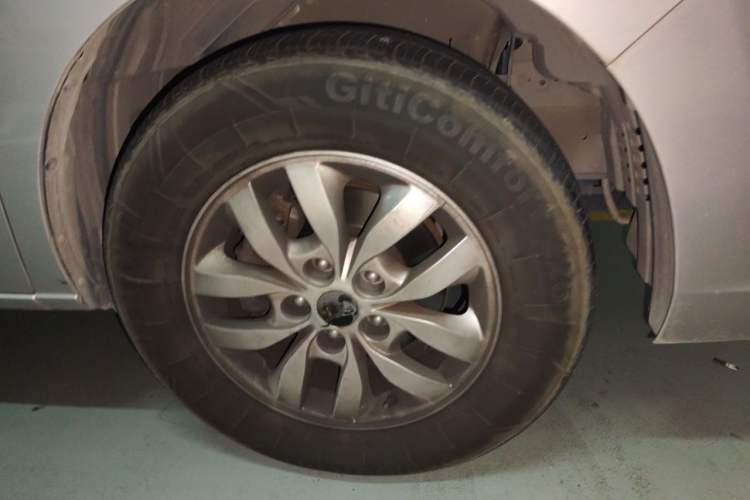 Used JAC Refine M4 2019 2.0T DCT Executive Edition Exterior 7