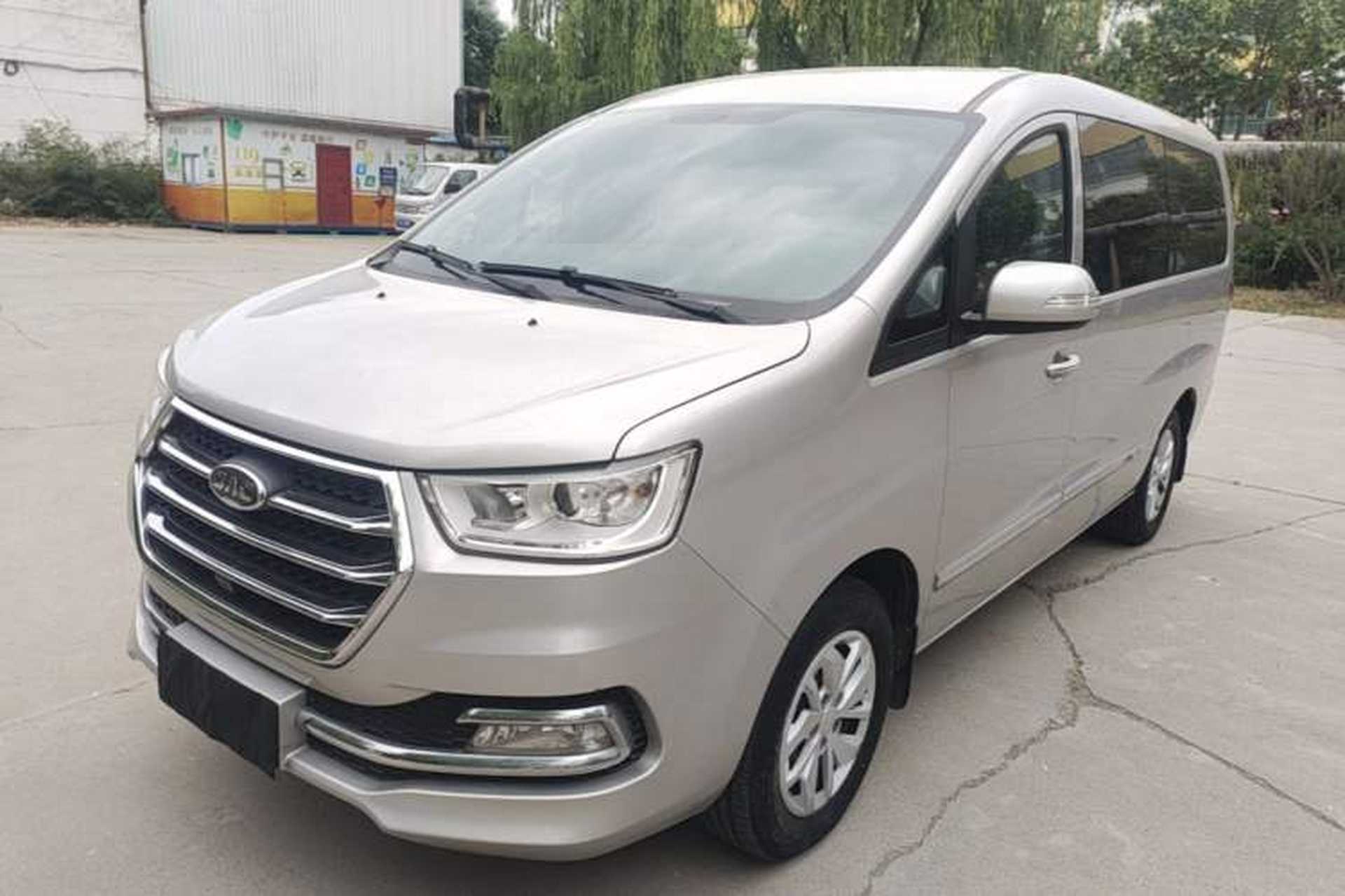 Used JAC Refine M4 2019 Business & Travel Series 2.0L Manual Comfort Model China VI Front Left 45 Deg