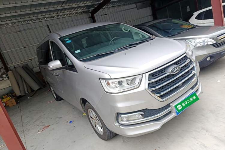 Used JAC Refine M4 2019 Business & Travel Series 2.0L Manual Comfort Model China VI Front Right 45 Deg