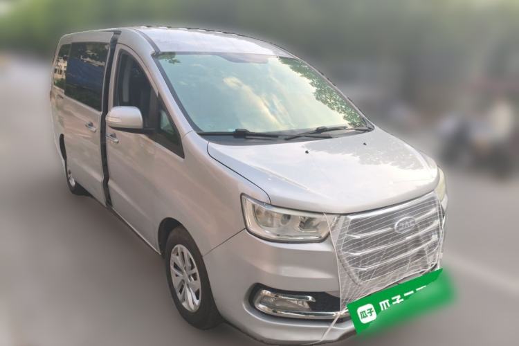 Used JAC Refine M4 2019 Business & Travel Series 2.0L Manual Comfort Model China VI Front Right 45 Deg