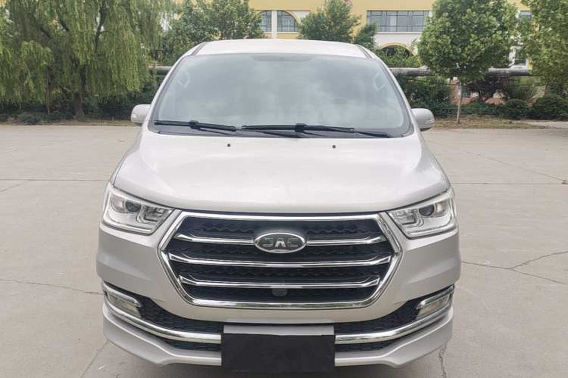 Used JAC Refine M4 2019 Business & Travel Series 2.0L Manual Comfort Model China VI Front