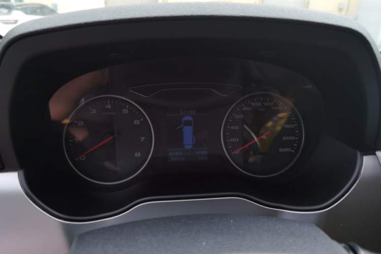 Used JAC Refine M4 2019 Business & Travel Series 2.0L Manual Speed Edition China VI Standard Instrument Cluster