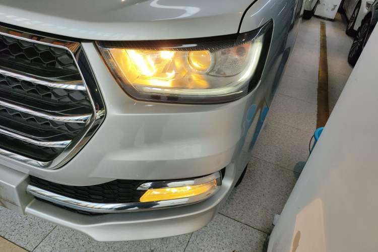 Used JAC Refine M4 2019 Business Series 2.0L Manual - China VI Standard Left Front Headlight