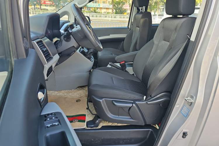 Used JAC Refine M4 2019 Business Series 2.0L Manual - China VI Standard Left Front Seat