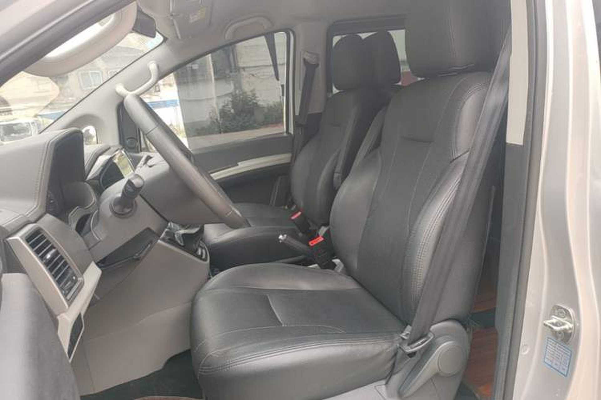 Used JAC Refine M4 2019 Business & Travel Series 2.0L Manual Comfort Model China VI Left Front Seat