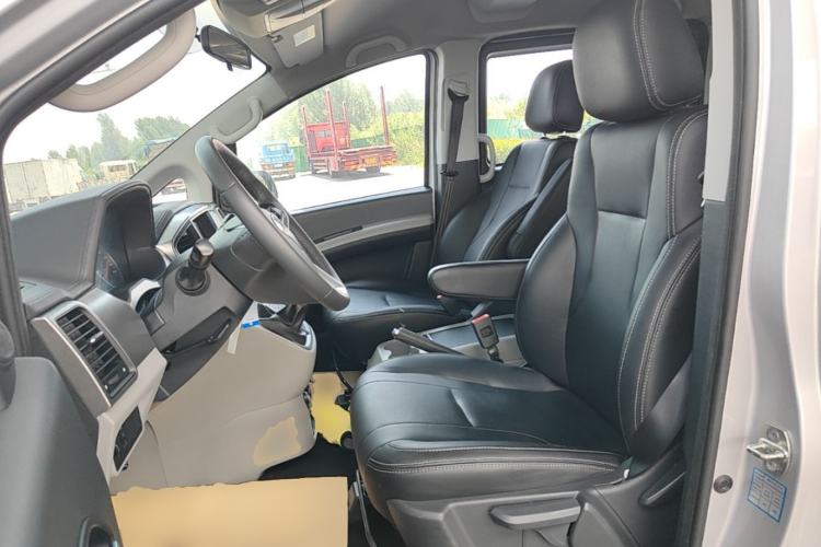 Used JAC Refine M4 2019 Business Series 2.0L Manual - China VI Standard Left Front Seat