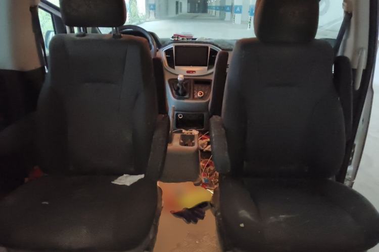Used JAC Refine M4 2019 Business & Travel Series 2.0L Manual Speed Delivery Version China V Standard Left Rear Seat