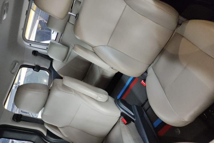 Used JAC Refine M4 2019 Business Series 2.0L Manual - China VI Standard Left Rear Seat