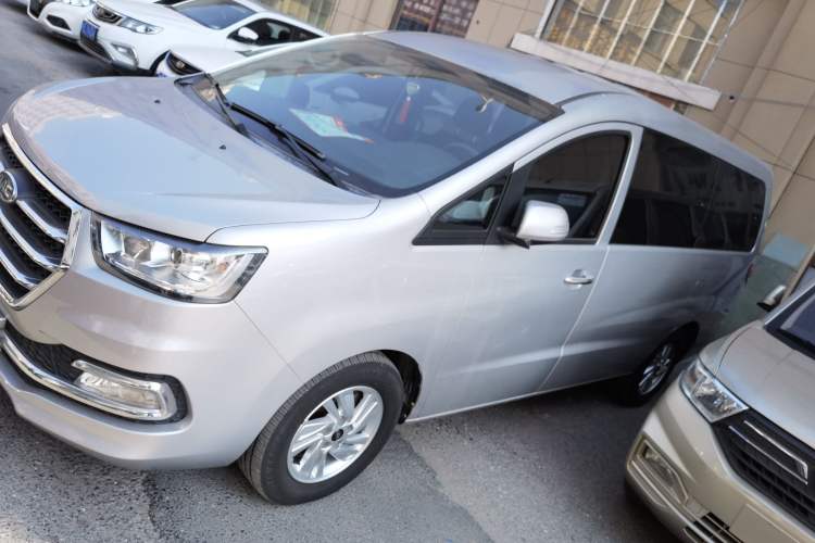 Used JAC Refine M4 2019 Business & Travel Series 2.0L Manual Comfort Model China V Standard Left Side