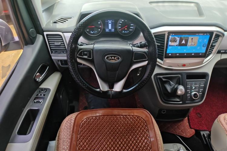 Used JAC Refine M4 2019 Business & Travel Series 2.0L Manual Comfort Model China VI Steering Wheel