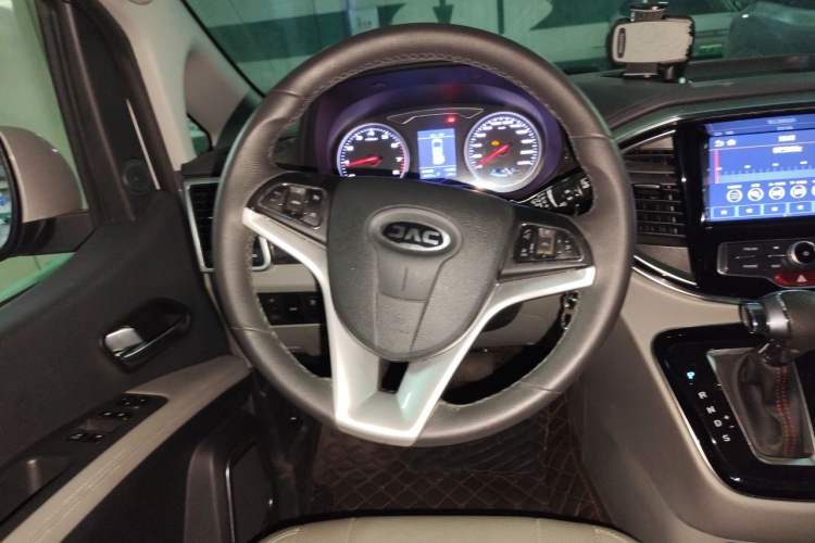 Used JAC Refine M4 2019 2.0T DCT Executive Edition Steering Wheel