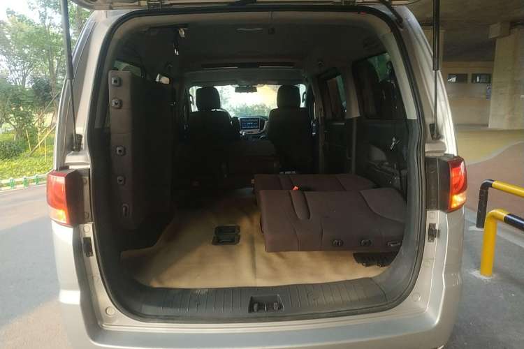 Used JAC Refine M4 2019 Business & Travel Series 2.0L Manual Speed Edition China VI Standard Trunk