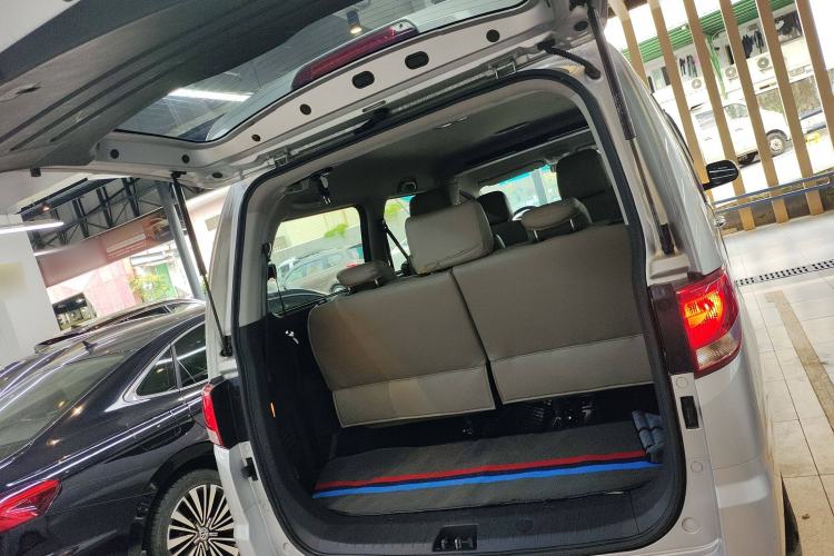Used JAC Refine M4 2019 Business Series 2.0L Manual - China VI Standard Trunk