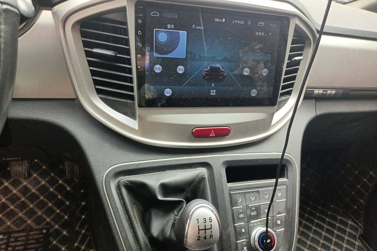 Used JAC Refine M4 2019 Business & Travel Series 2.0L Manual Speed Edition China VI Standard Audio And AC Panel