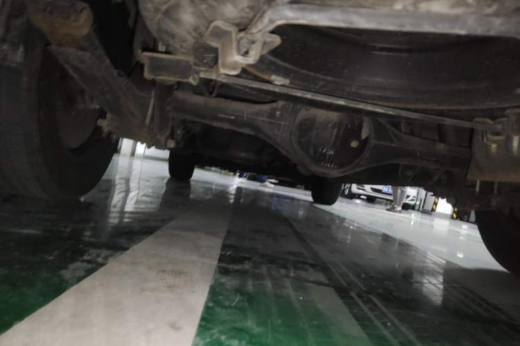 Used JAC Refine M4 2019 Business Series 2.0L Manual - China VI Standard Chassis Rear