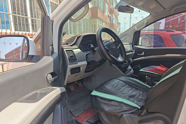Used JAC Refine M4 2019 Business Series 2.0L Manual Business Version China V Standard Driver Seat