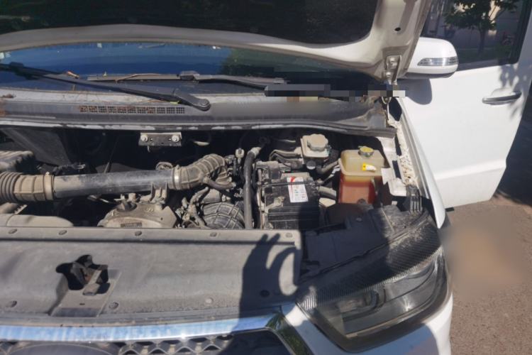 Used JAC Refine M4 2019 Business Series 2.0L Manual - China VI Standard Engine Bay Left