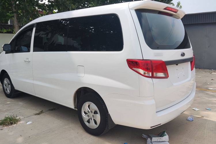 Used JAC Refine M4 2019 Business & Travel Series 2.0L Manual Speed Edition China VI Standard Exterior 8