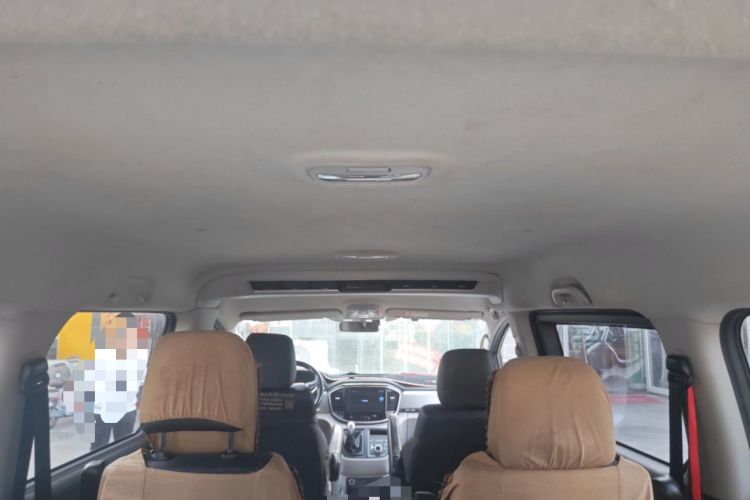 Used JAC Refine M4 2019 Joyful Series 2.0L Manual Comfort Model China VI Standard Headliner