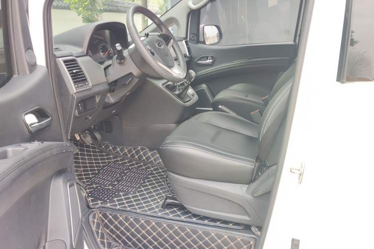Used JAC Refine M4 2019 Business & Travel Series 2.0L Manual Speed Edition China VI Standard Left Front Seat