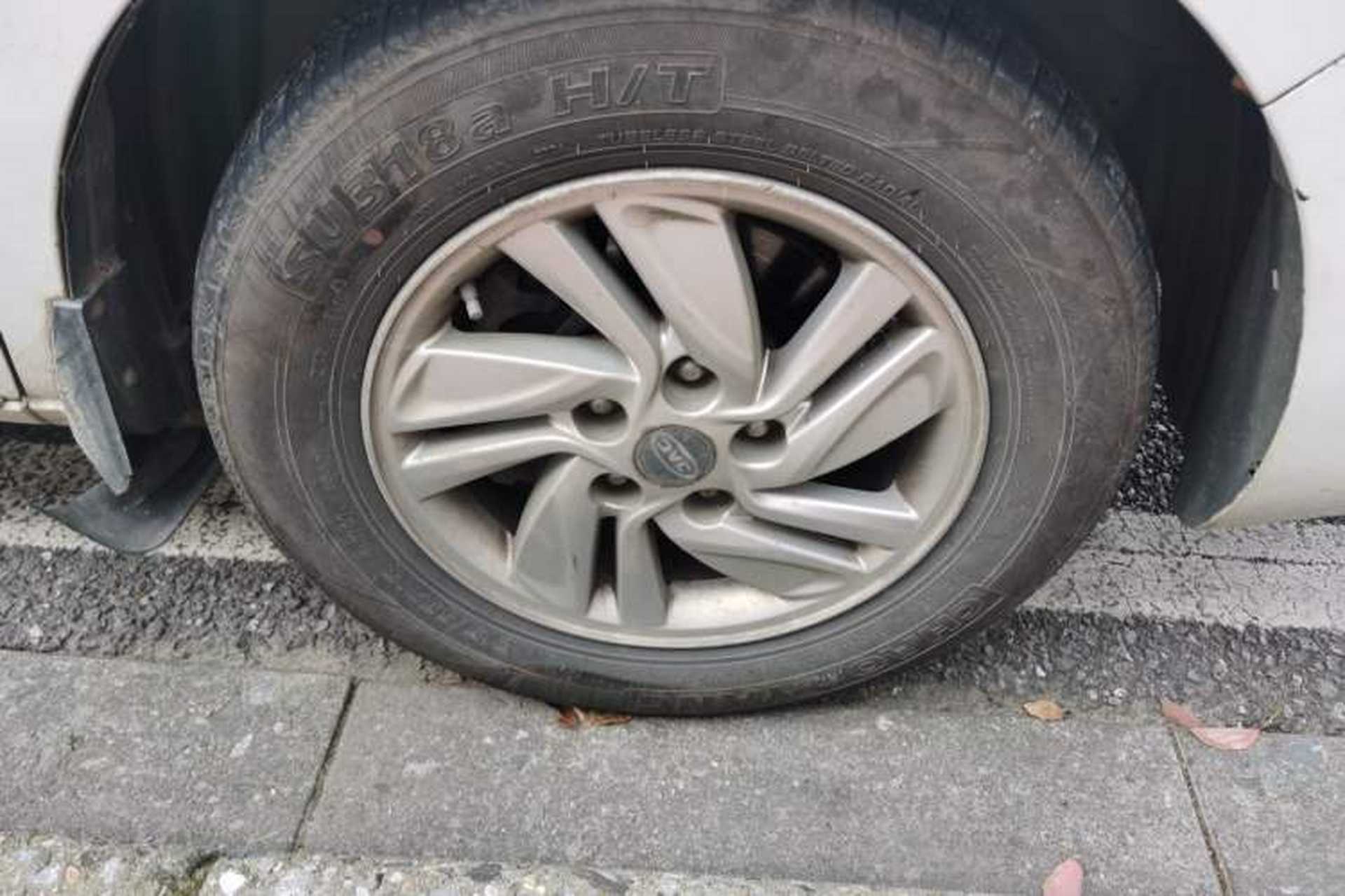 Used JAC Refine M4 2019 Business Series 1.9T Diesel Manual Business Edition Right Front Wheel Hub