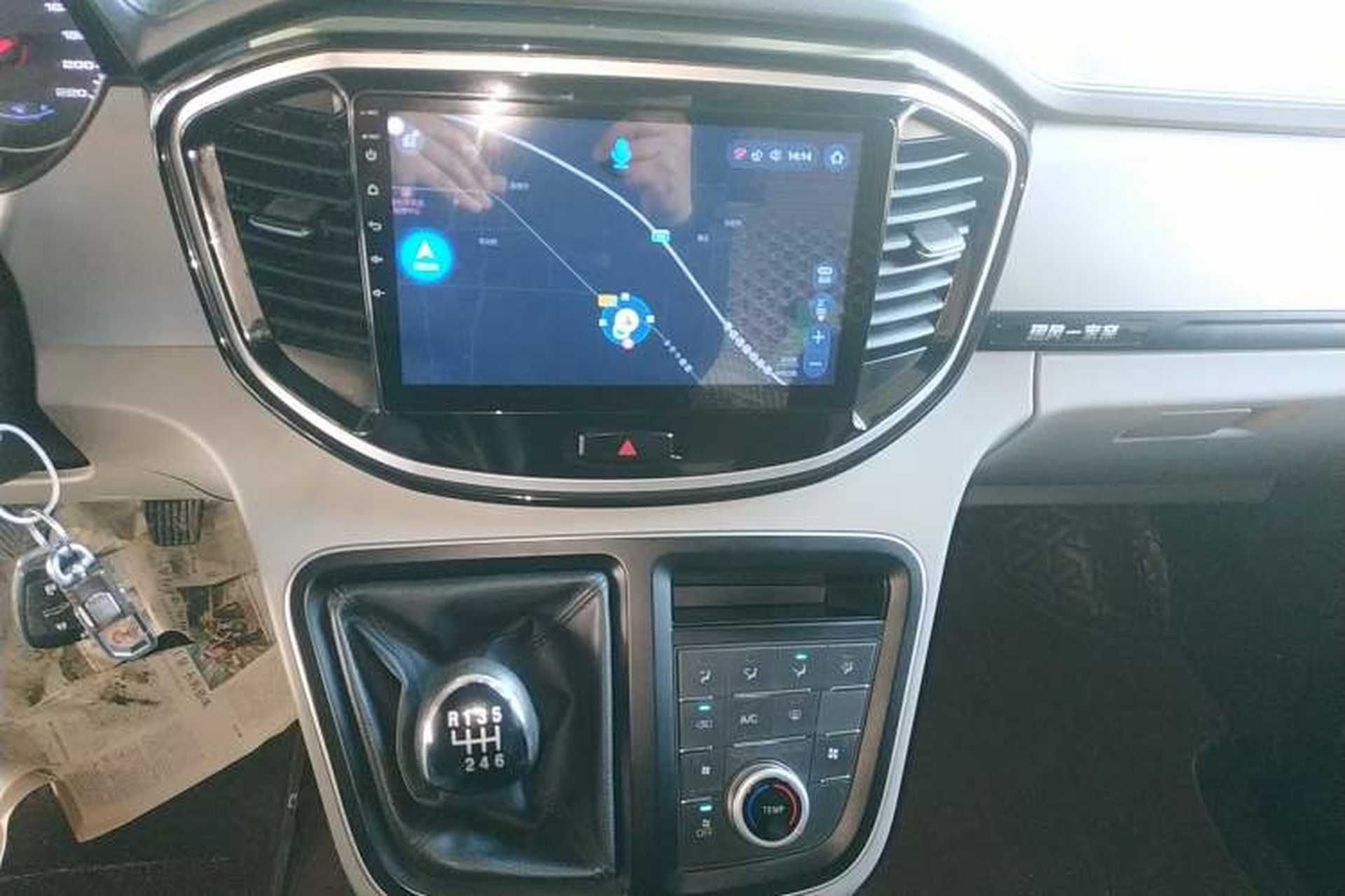 Used JAC Refine M4 2020 2.0 CTI Diesel Manual Jingrui Model China VI Standard Audio And AC Panel