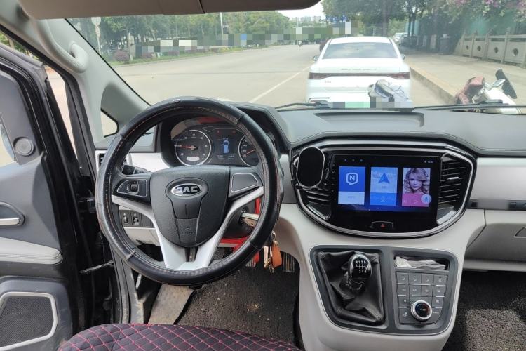 Used JAC Refine M4 2020 2.0 CTI Diesel Manual JingShang Version China VI Standard Center Console