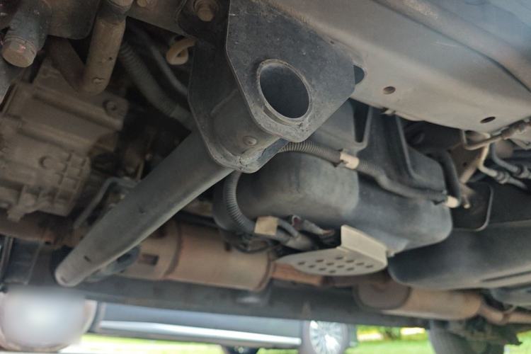 Used JAC Refine M4 2020 2.0 CTI Diesel Manual JingShang Version China VI Standard Chassis Front Left