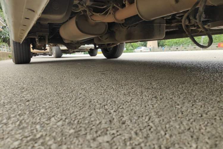 Used JAC Refine M4 2020 2.0 CTI Diesel Manual JingShang Version China VI Standard Chassis Front Right