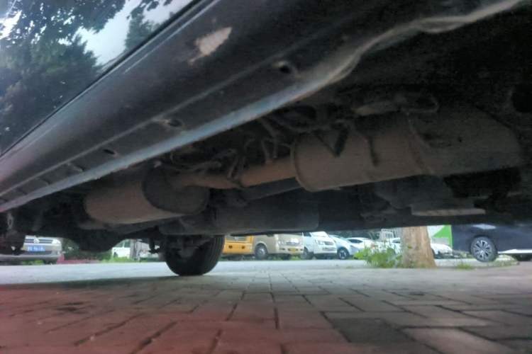 Used JAC Refine M4 2020 2.0 CTI Diesel Manual Jingrui Model China VI Standard Chassis Front Right