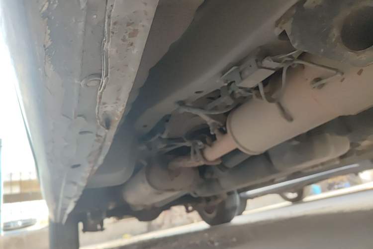 Used JAC Refine M4 2020 2.0 CTI Diesel Manual JingShang Version China VI Standard Chassis Front Right