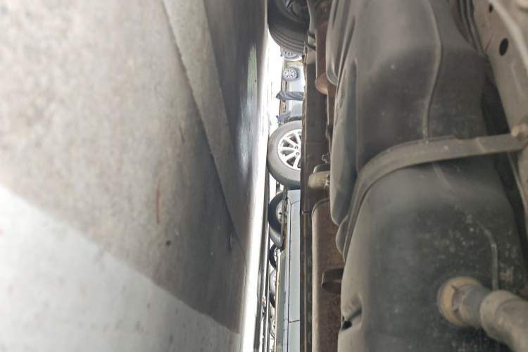 Used JAC Refine M4 2020 2.0 CTI Diesel Manual Jingrui Model China VI Standard Chassis Rear