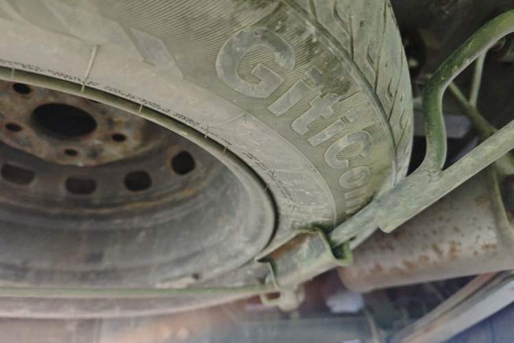 Used JAC Refine M4 2020 2.0 CTI Diesel Manual JingShang Version China VI Standard Chassis Rear