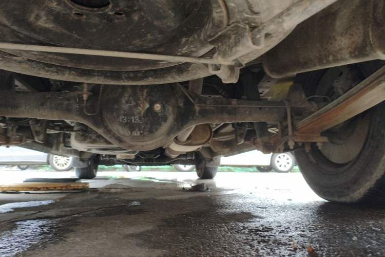 Used JAC Refine M4 2020 2.0 CTI Diesel Manual Jingrui Model China VI Standard Chassis Rear