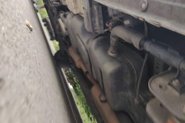 Used JAC Refine M4 2020 2.0 CTI Diesel Manual Jingrui Model China VI Standard Chassis Rear Left