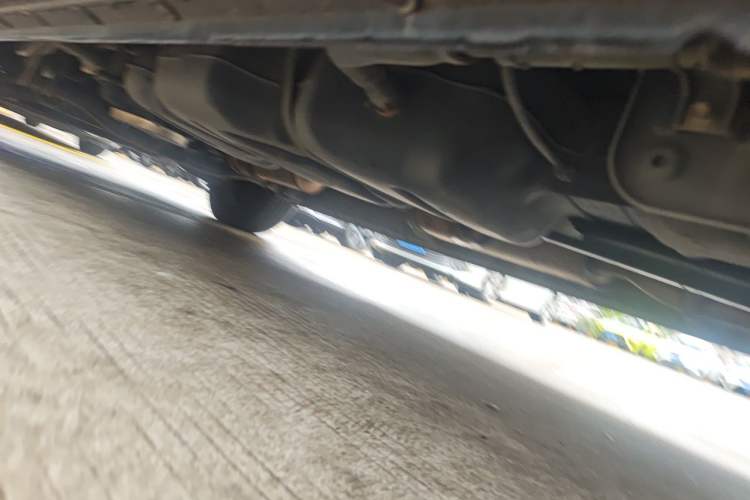 Used JAC Refine M4 2020 2.0 CTI Diesel Manual Jingrui Model China VI Standard Chassis Rear Left