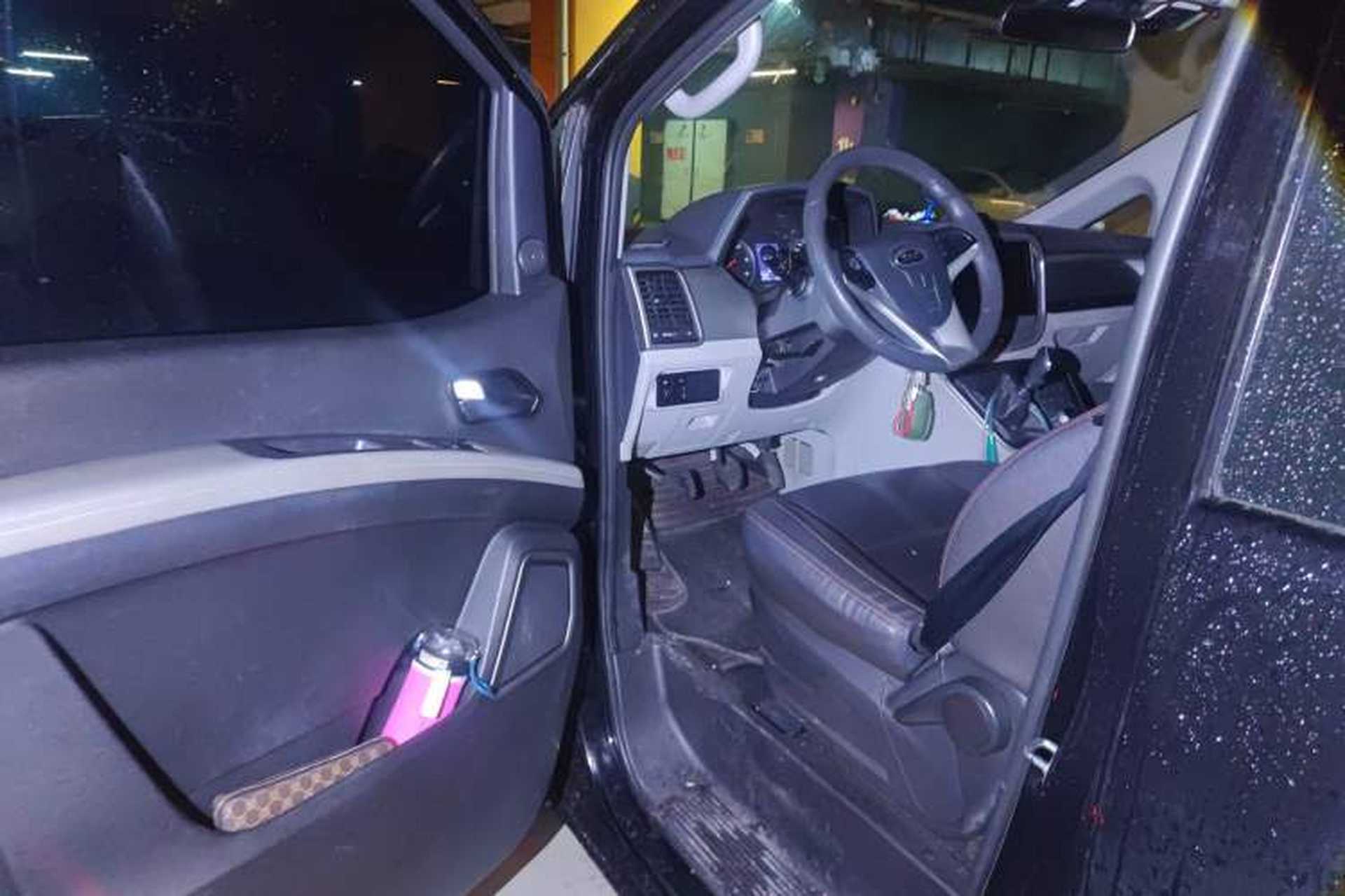 Used JAC Refine M4 2020 2.0 CTI Diesel Manual Jingrui Model China VI Standard Driver Seat