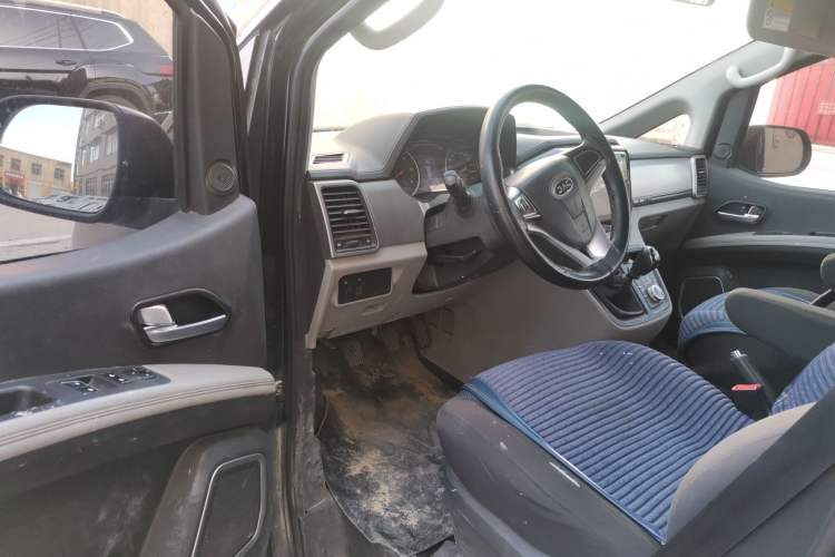 Used JAC Refine M4 2020 2.0 CTI Diesel Manual Jingrui Model China VI Standard Driver Seat