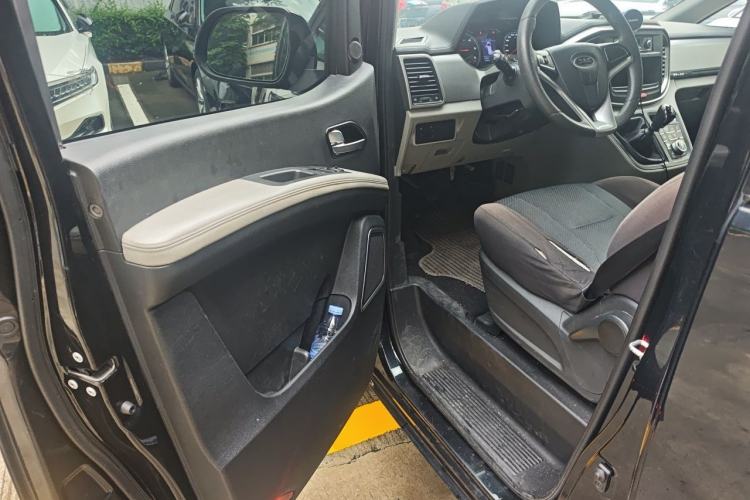 Used JAC Refine M4 2020 2.0 CTI Diesel Manual Jingrui Model China VI Standard Driver Seat