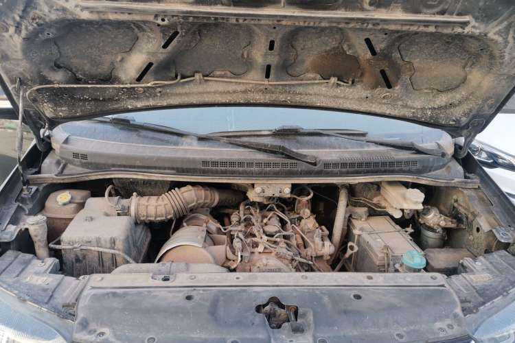Used JAC Refine M4 2020 2.0 CTI Diesel Manual Jingrui Model China VI Standard Engine Bay