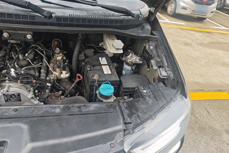 Used JAC Refine M4 2020 2.0 CTI Diesel Manual Jingrui Model China VI Standard Engine Bay Left
