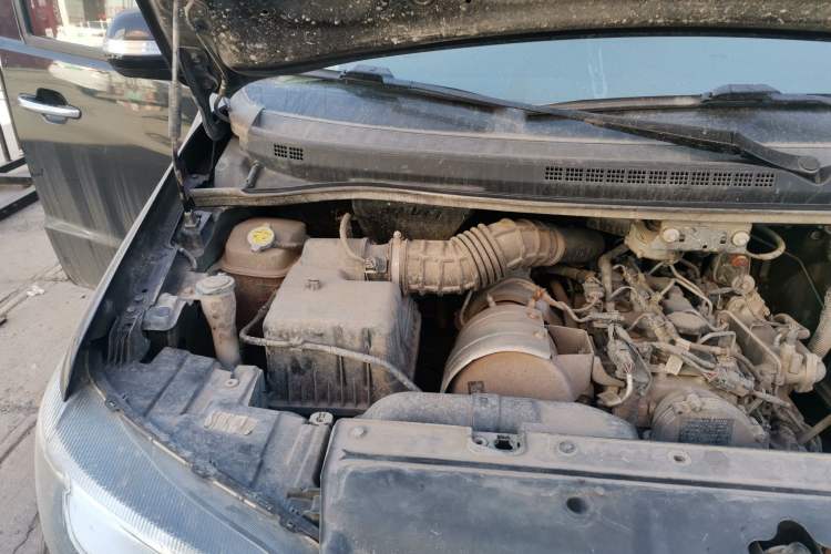Used JAC Refine M4 2020 2.0 CTI Diesel Manual Jingrui Model China VI Standard Engine Bay Right