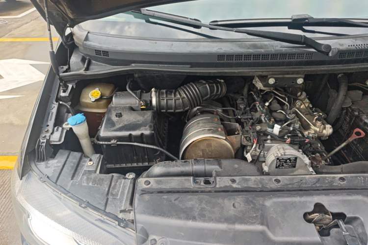 Used JAC Refine M4 2020 2.0 CTI Diesel Manual Jingrui Model China VI Standard Engine Bay Right