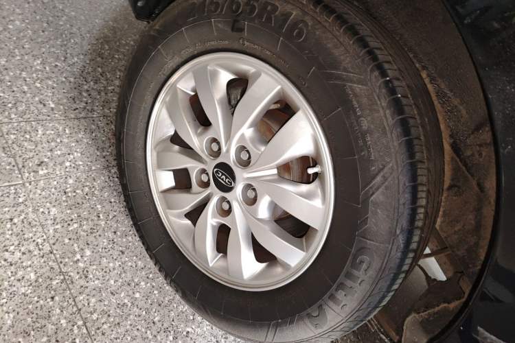 Used JAC Refine M4 2020 2.0 CTI Diesel Manual Jingrui Model China VI Standard Exterior 8