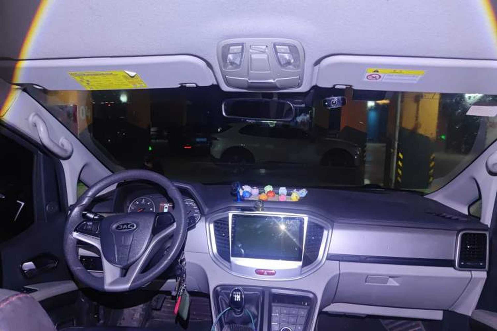 Used JAC Refine M4 2020 2.0 CTI Diesel Manual Jingrui Model China VI Standard Headliner