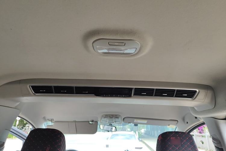 Used JAC Refine M4 2020 2.0 CTI Diesel Manual JingShang Version China VI Standard Headliner