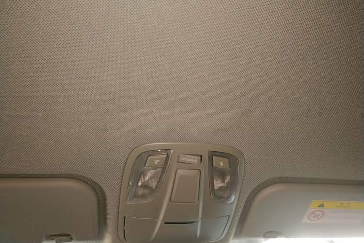 Used JAC Refine M4 2020 2.0 CTI Diesel Manual Jingrui Model China VI Standard Headliner