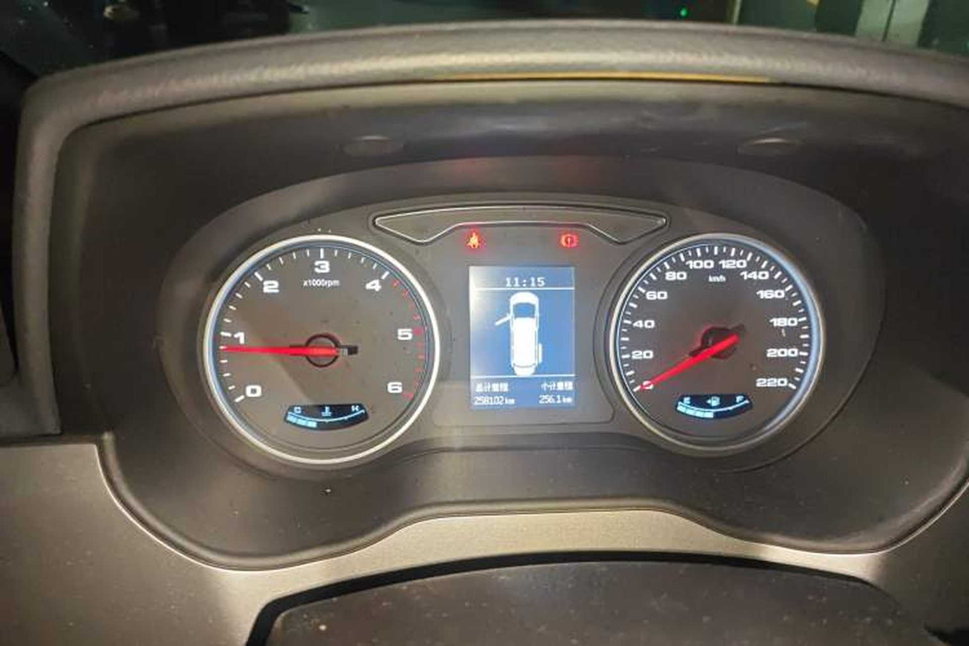 Used JAC Refine M4 2020 2.0 CTI Diesel Manual Jingrui Model China VI Standard Instrument Cluster