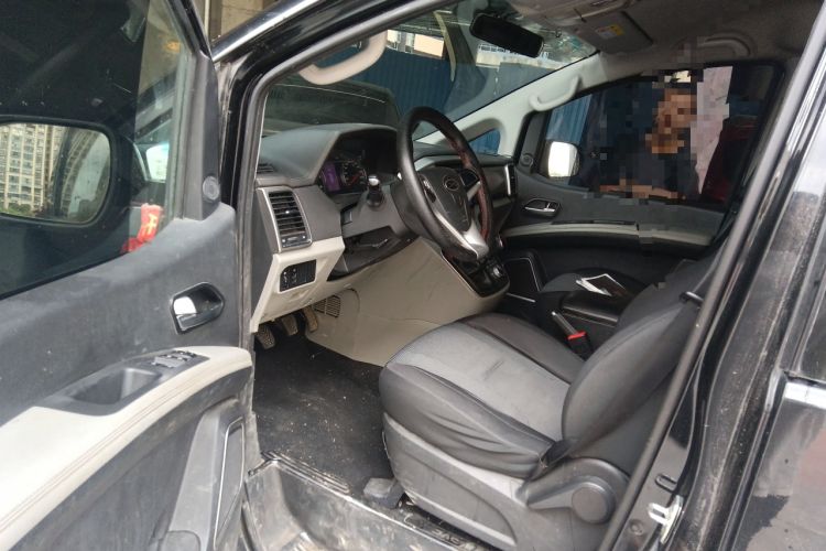 Used JAC Refine M4 2020 2.0 CTI Diesel Manual Jingrui Model China VI Standard Interior 3